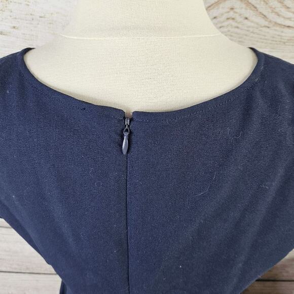 Lark & Ro Short Sleeve Fit and Flare Navy Dress Size 8 - Picture 6 of 9